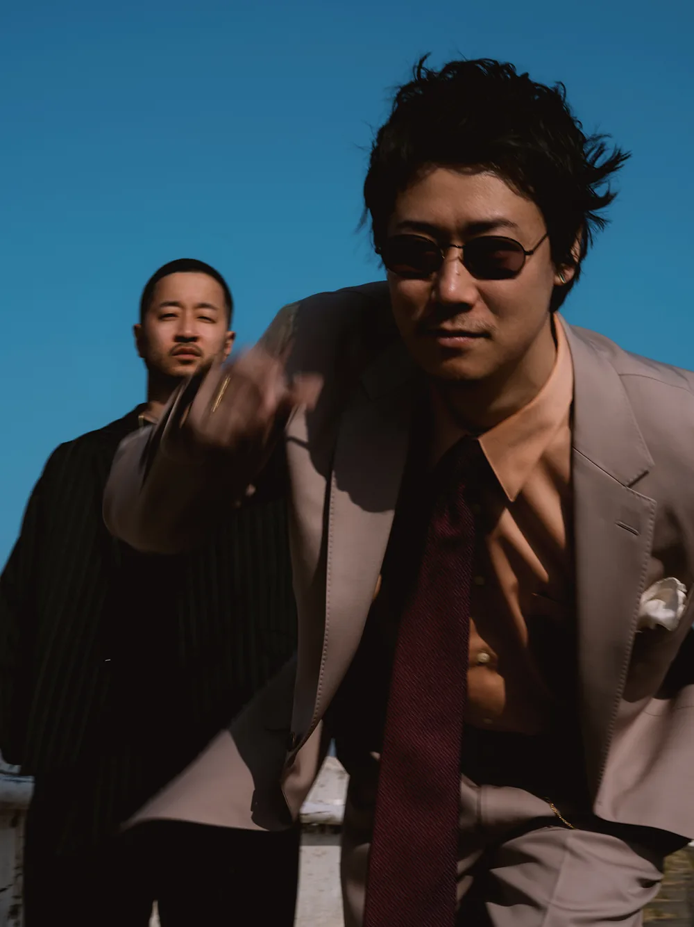 오부쿠로 나리아키와 5lack의 첫 합동 앨범 '잇초우라' 8월 1일 발매, 2맨 라이브 행사장에서 한정 LP 판매